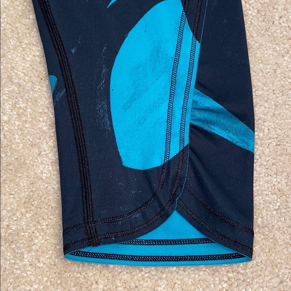 Lululemon Run Top Speed Cropped leggings Peacock Blue athletic Capri size 6 - Picture 4 of 7